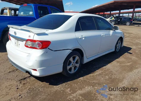2013 Toyota Corolla S из США, поврежденный, VIN 5YFBU4EE8DP218577